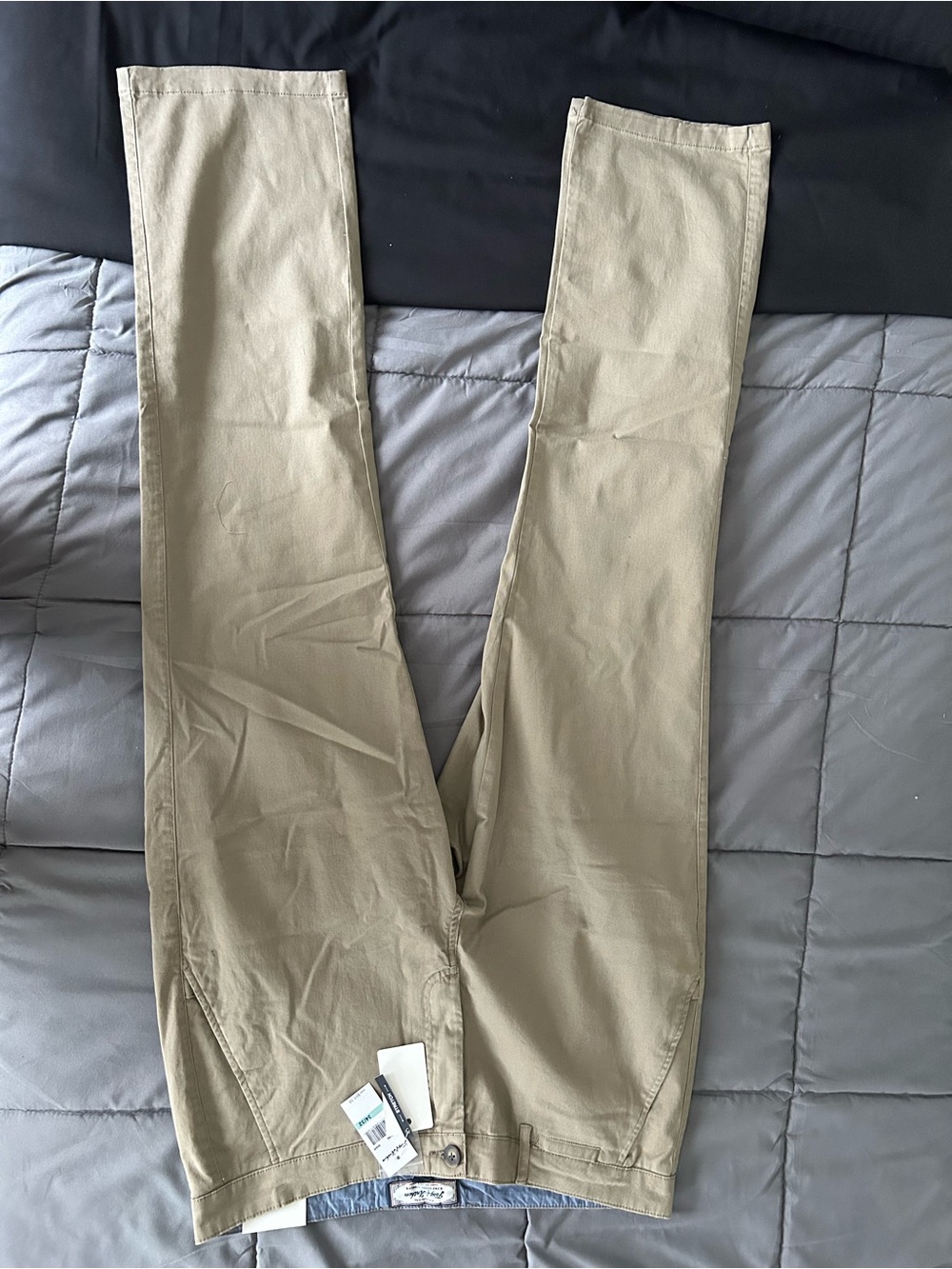 Men's Classic Slim Chino Pants in Light Khaki